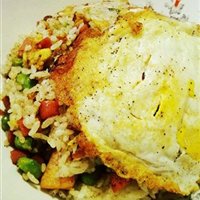 黑胡椒什锦炒饭的做法