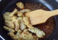 糖醋里脊的做法 步骤9