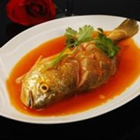 红运黄花鱼的做法