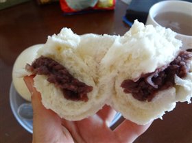 面包豆沙包