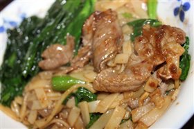 芥蓝牛肉炒河粉