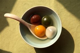 黑芝麻核桃彩色汤圆