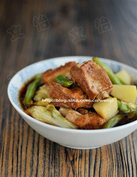 排骨炖三样儿