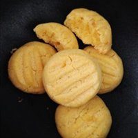 ֱ-Polenta biscuits