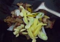 菜薹回锅肉的做法 步骤4