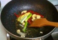 水煮肉片的做法 步骤3