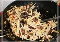鱼香肉丝的做法 步骤11