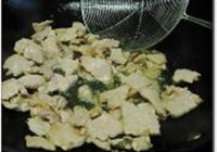 水煮肉片的做法 步骤2