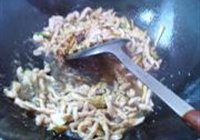 鱼香肉丝的做法 步骤6