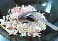 鱼香肉丝的做法 步骤5