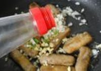 煎烧毛豆腐的做法 步骤9