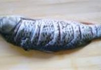 糖醋鲤鱼的做法 步骤3