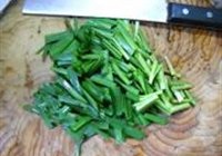 素炒绿豆芽的做法 步骤3