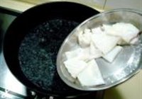 芫荽爆鱿鱼的做法 步骤8