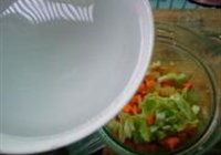 卷心莴笋胡萝卜汁的做法 步骤4