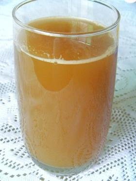 芹菜胡萝卜番茄汁