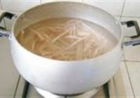 水晶肉皮冻的做法 步骤9