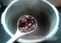 红豆花生浆的做法 步骤4