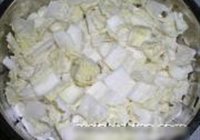 酸辣白菜的做法 步骤1