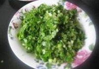 芹菜肉馅水饺的做法 步骤2