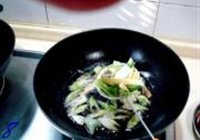 葱烧海参的做法 步骤8