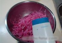 糖醋萝卜丝的做法 步骤2