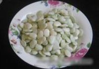 洋扁豆炒酱瓜的做法 步骤1
