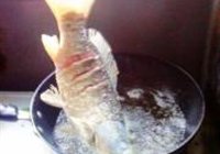糖醋鲤鱼的做法 步骤2