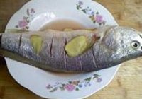 黄鱼炖豆腐的做法 步骤3