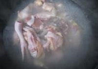 栗子鸡的做法 步骤3