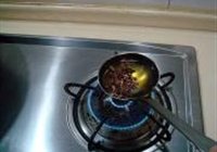椒油拌萝卜丝的做法 步骤3