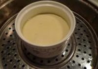 三色蒸蛋的做法 步骤7