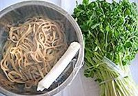 香卤豆皮拌豆苗的做法 步骤9