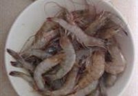 白灼虾的做法 步骤1