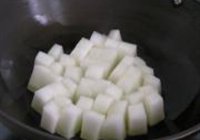 肉焖冬瓜的做法 步骤2