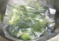 辣拌西兰花的做法 步骤4