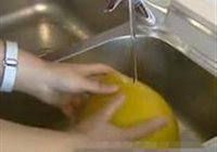 蜂蜜柚子的做法 步骤2