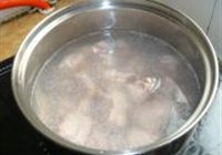 排骨冻的做法 步骤1