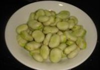 凉拌新鲜胡豆的做法 步骤3