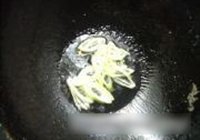 素炒鸡蛋香干莴笋的做法 步骤3