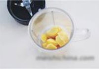 姜撞奶的做法 步骤4