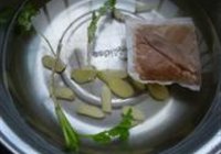 卤鸭翅的做法 步骤3