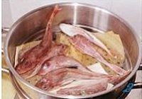 拌鱼肉的做法 步骤2