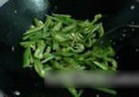 黄花菜草菇炒肉的做法 步骤12