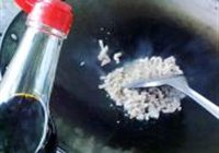 家常炒河粉的做法 步骤5