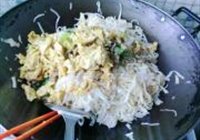 家常炒河粉的做法 步骤12