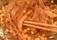 洋葱拌玉米粒的做法 步骤6