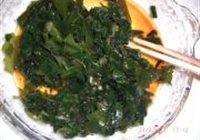 凉拌裙带菜的做法 步骤3