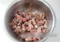 鸡心炖土豆的做法 步骤3