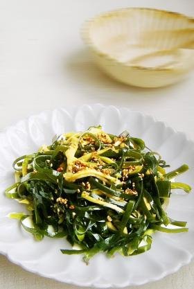 香辣鲜榨菜拌海带丝